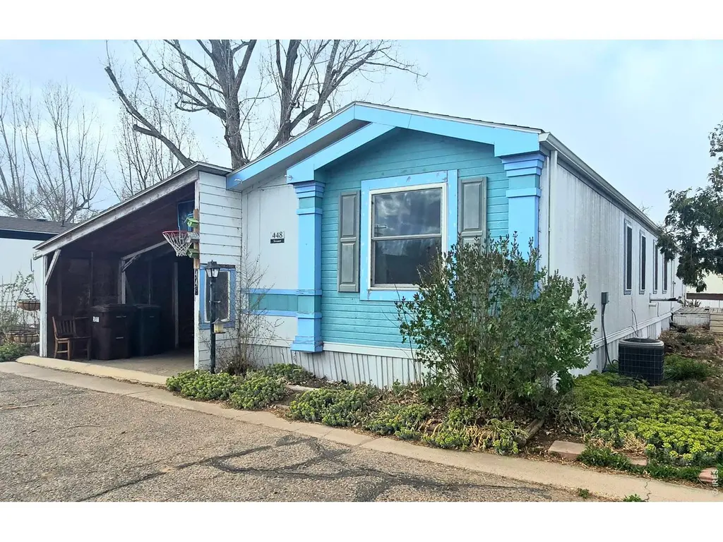 325 E 1st St #448