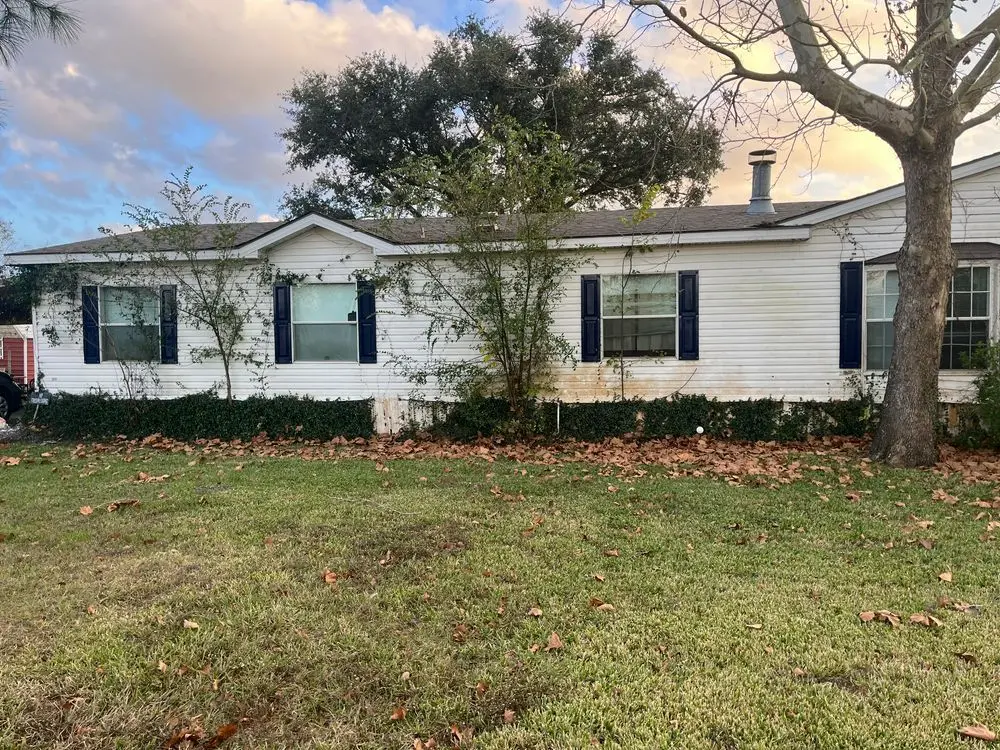 1506 Airline Ct