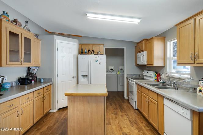 2200 N Delaware Dr #76