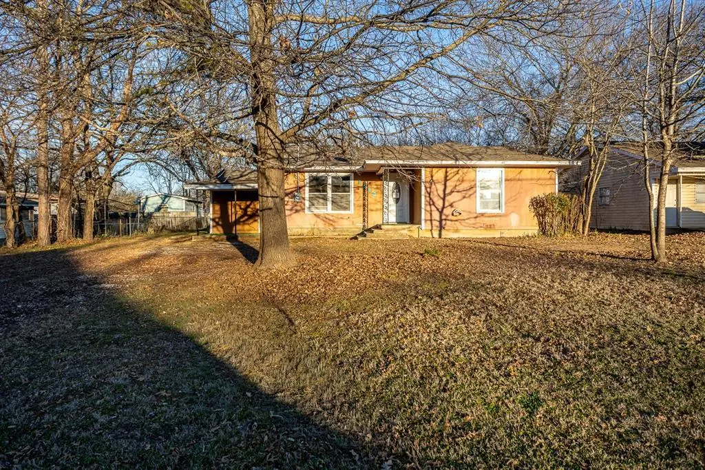 1414 Rice Ave