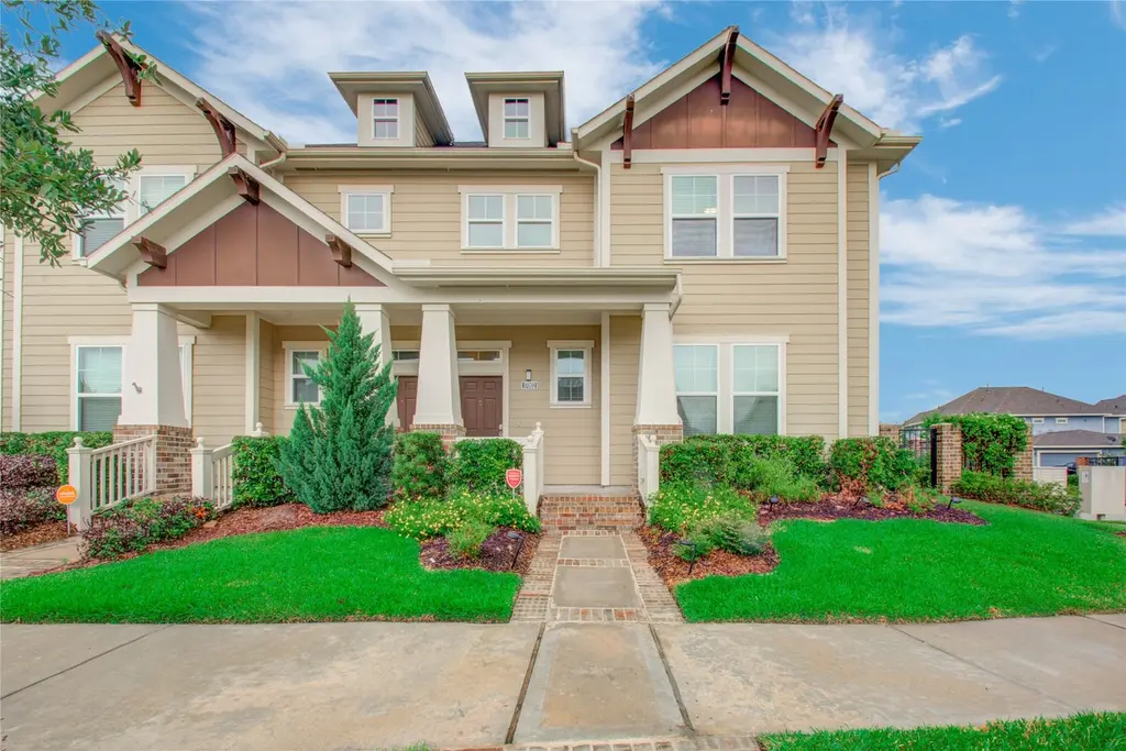 17002 Makanda Dr
