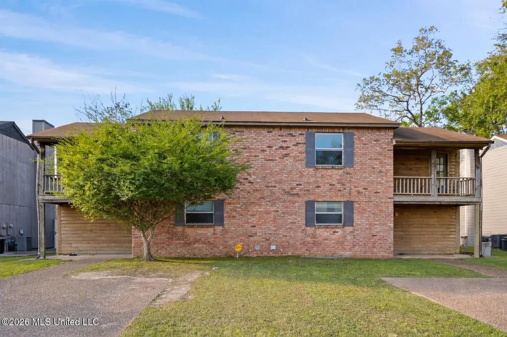 2337 River Oaks Blvd Unit A/B
