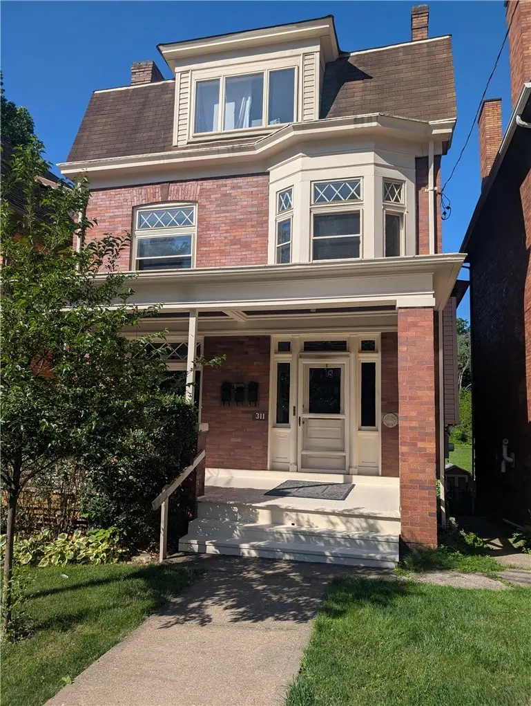 311 Barnes St