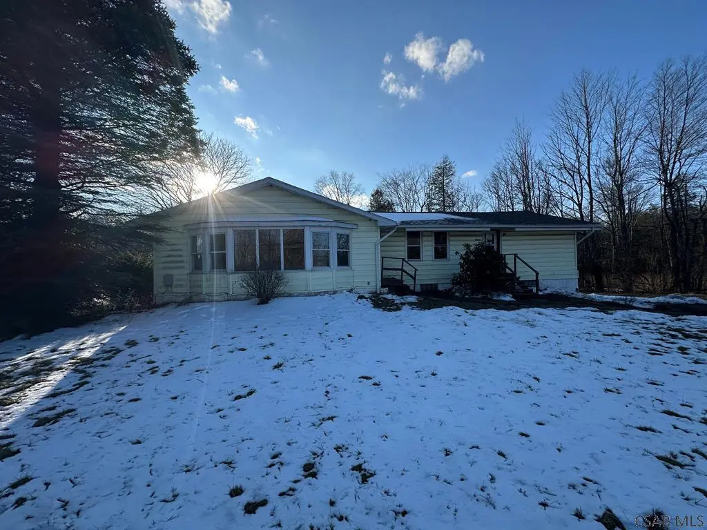 1332 Rock Cut Rd