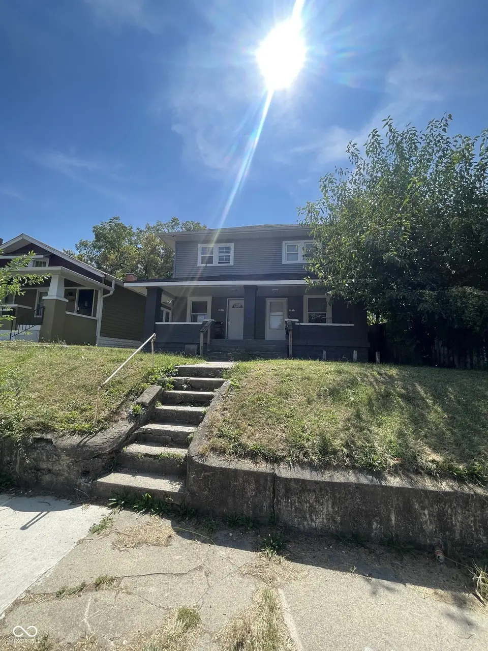 2827 E Michigan St