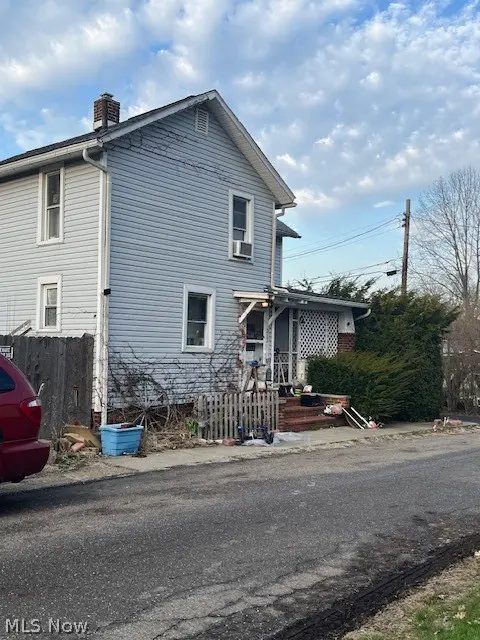 313 Ickes Ct