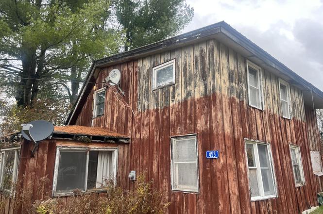 453 Station Rd