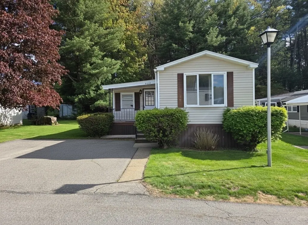 23 Catherine Dr
