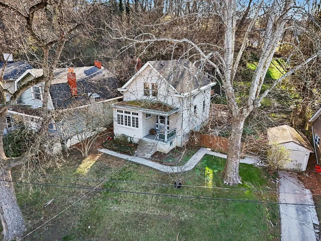 1146 Waterworks Rd