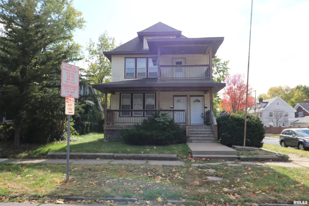 1530-1532 W Barker Ave