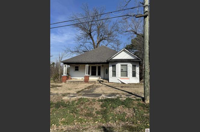 132 Hobbs St