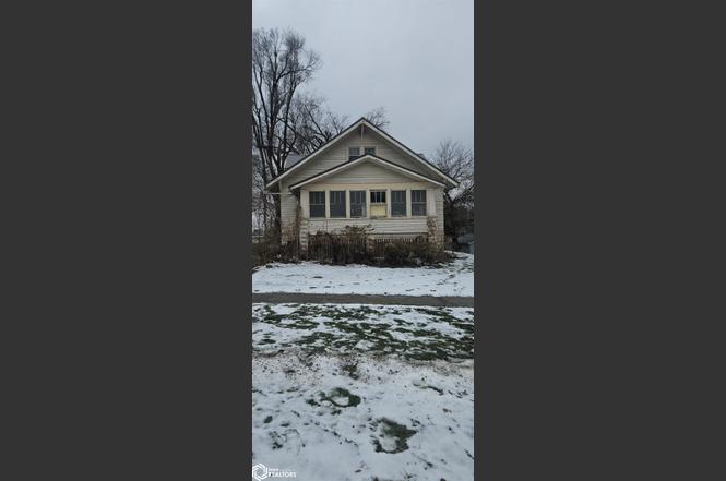 504 N Main St