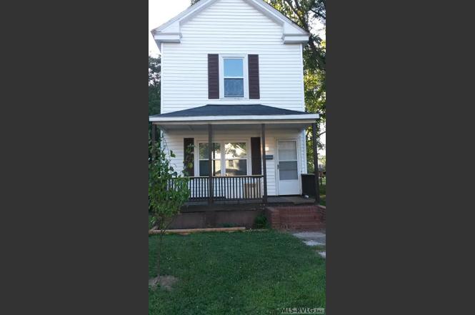 817 Vance St