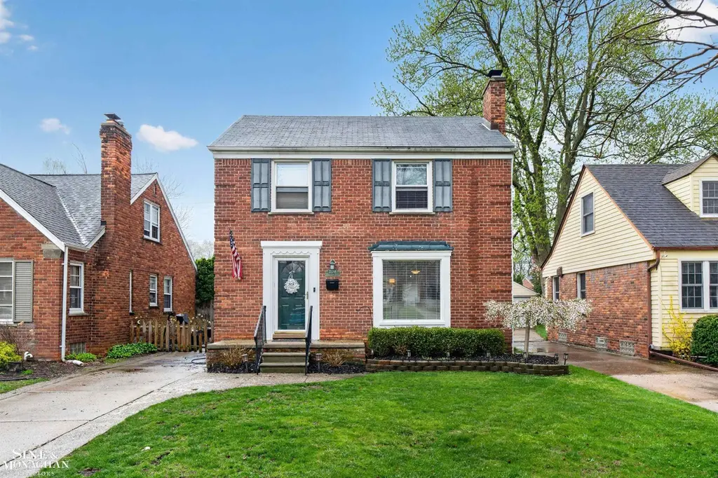 21208 Hunt Club Dr