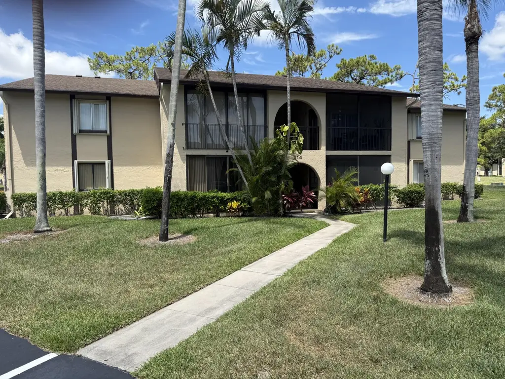 414 Pine Glen Ln Unit B-1