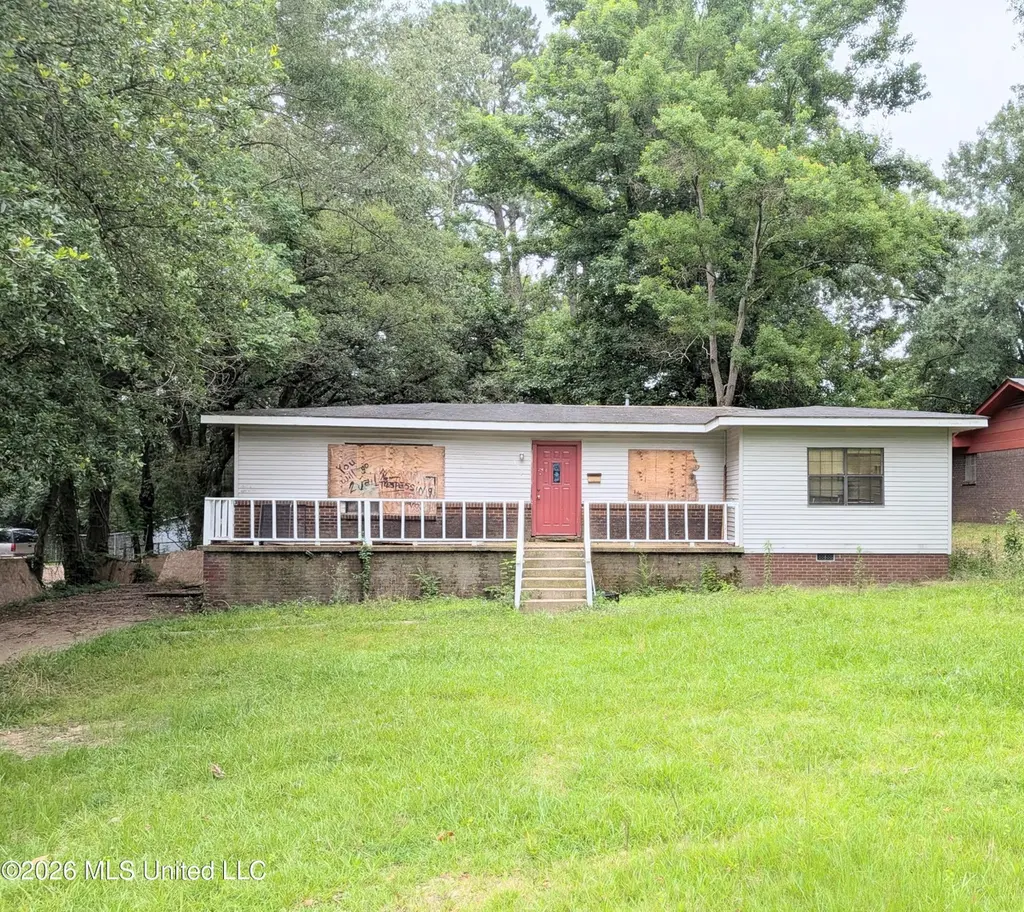 399 Cooper Rd