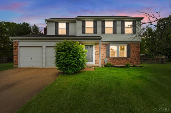 8446 Highridge Dr