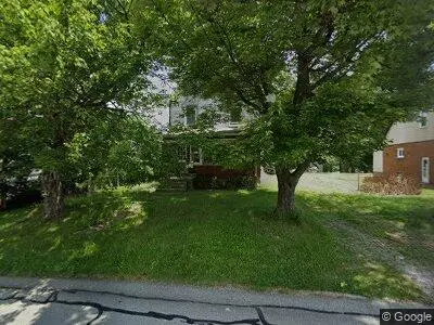 1704 Sylvan Ave