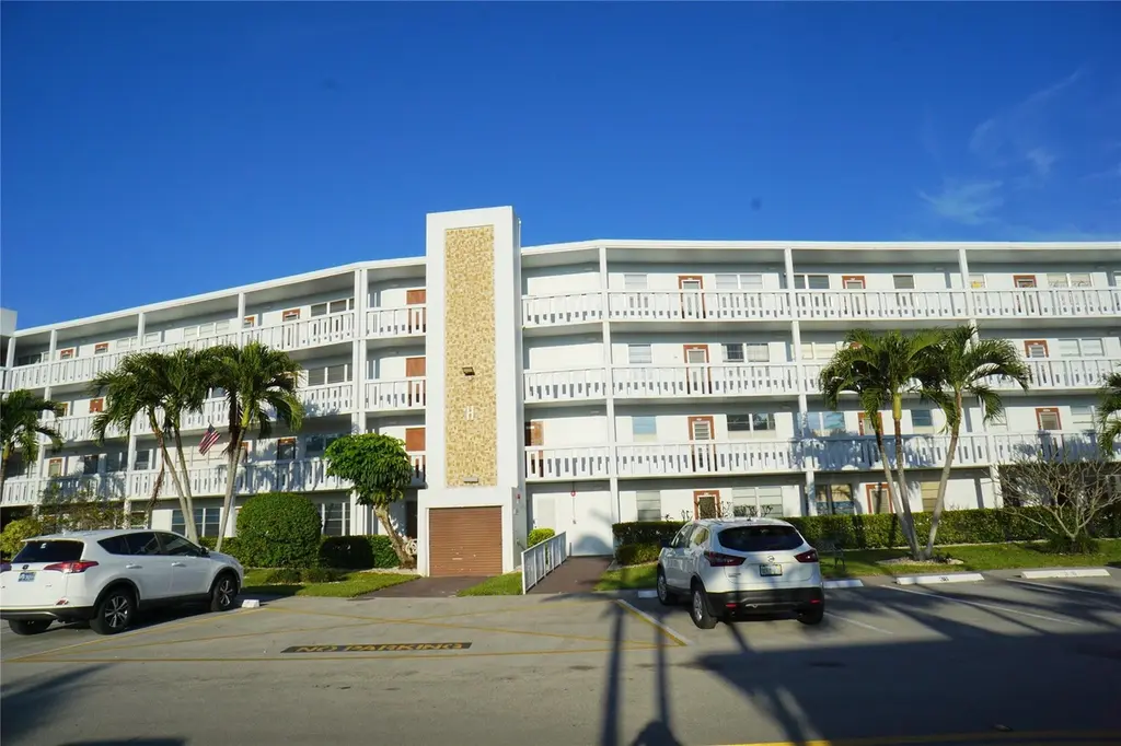4029 Newport #4029