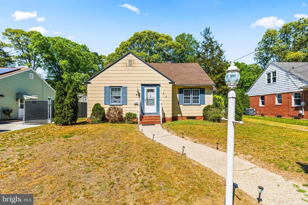 419 Somerset Ave