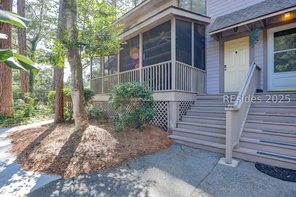 14 Three Mast Ln #14