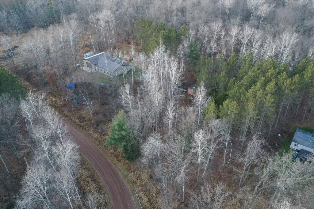 87927 Alder Loop