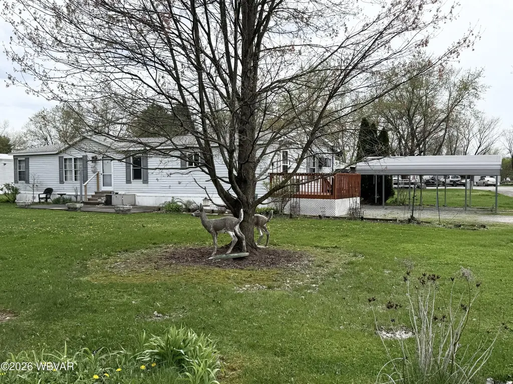 25 Gail Ln