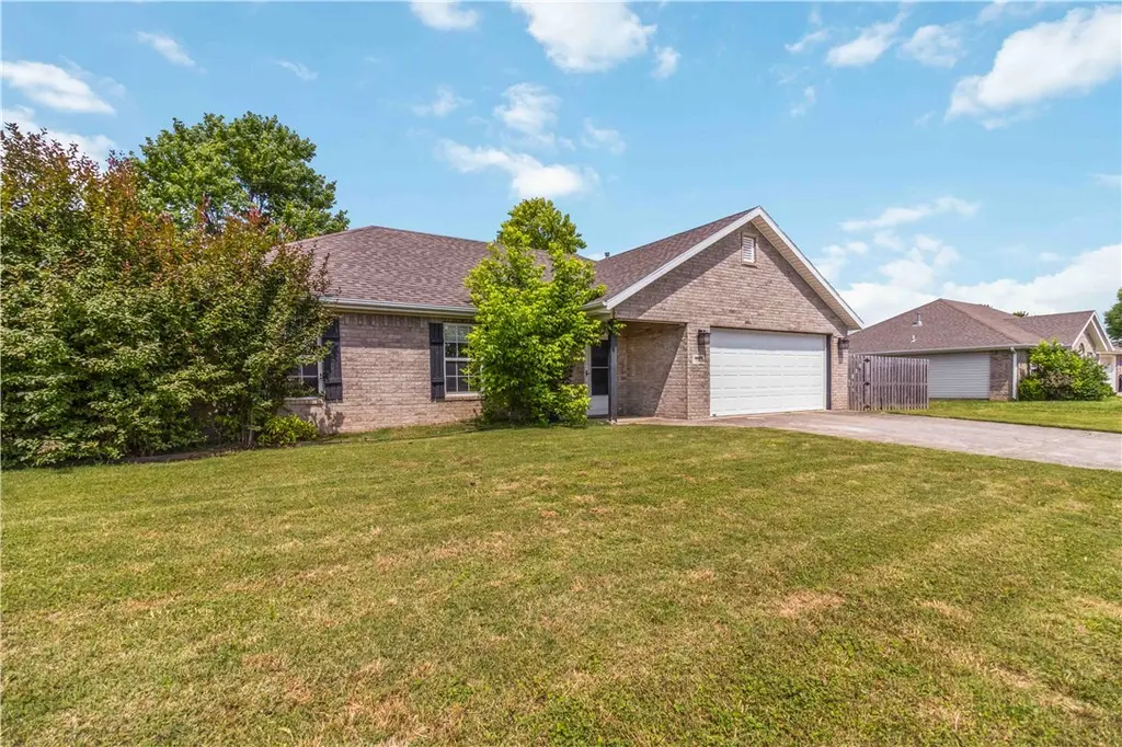 265 Washburn Dr