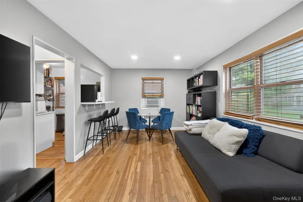234-22 131st Ave Lowr Level