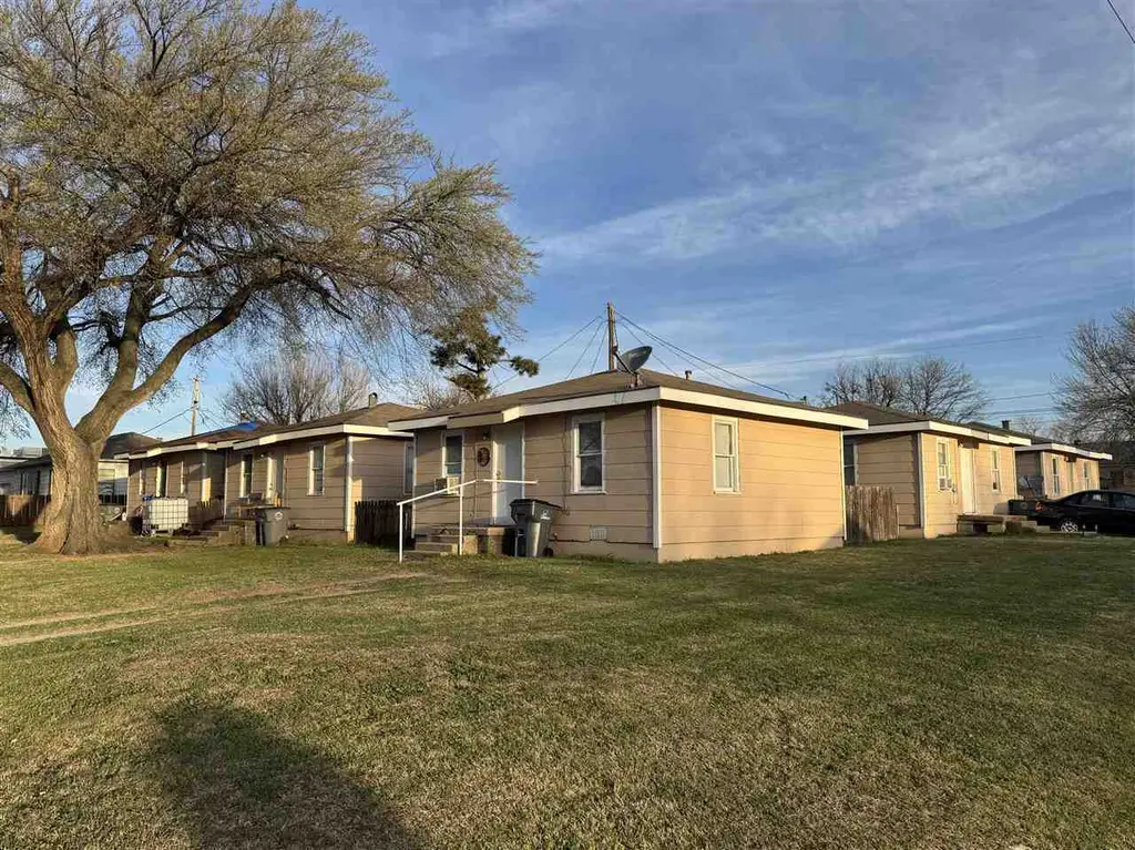 2001 NW Andrews Ave Unit 1906 NW 20th ST