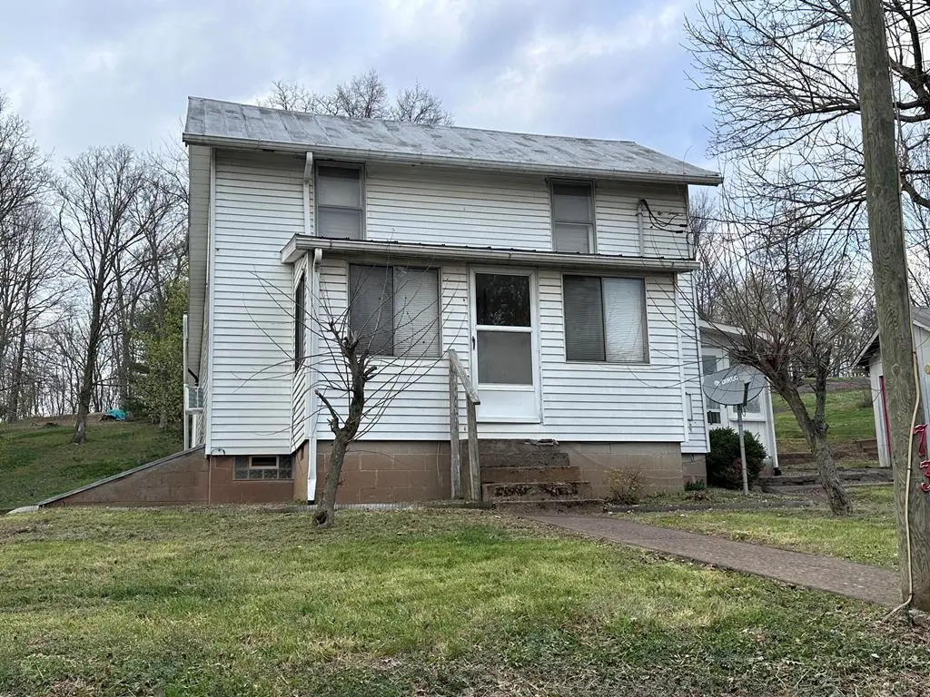 73 Cherry St