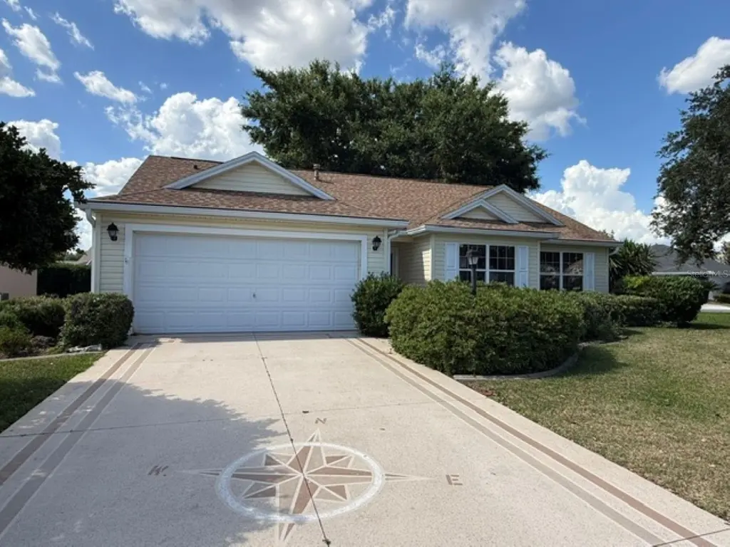 3001 Saint Thomas Ln