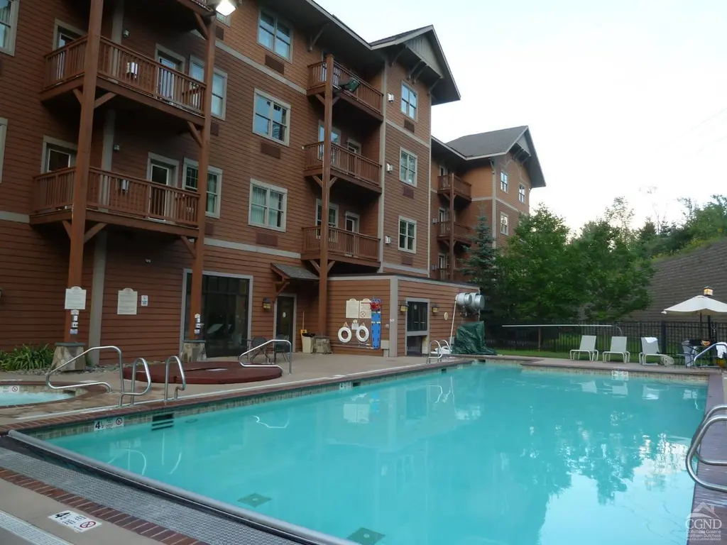 62 Liftside Dr Unit 238 E Week 4