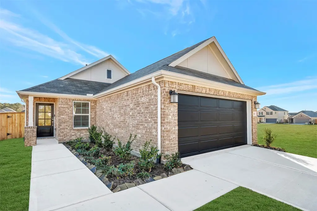 10337 Navarro Path