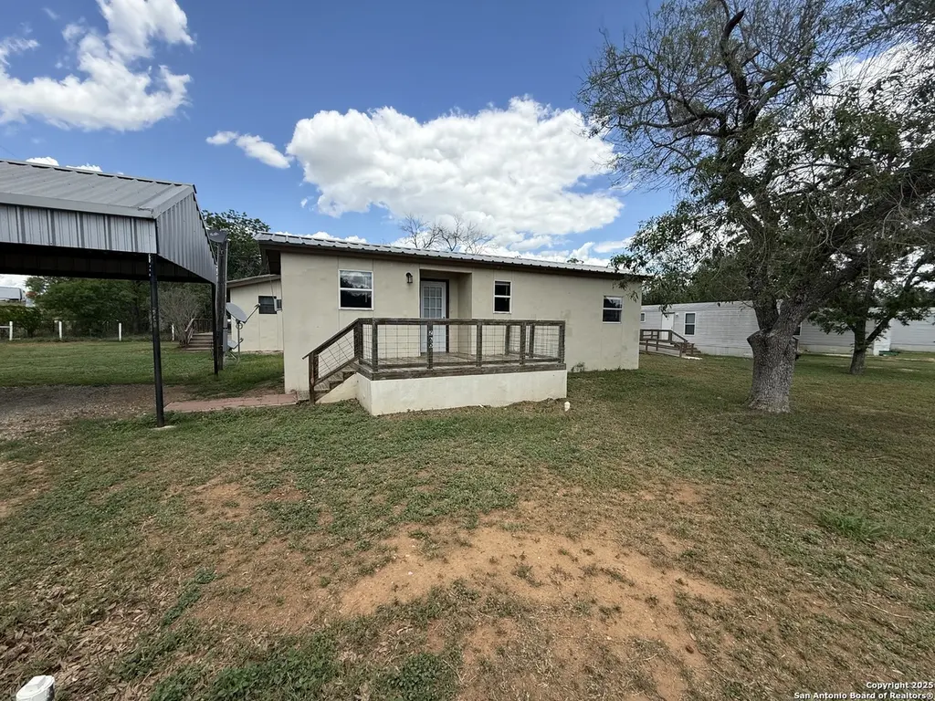 13338 Interstate 35