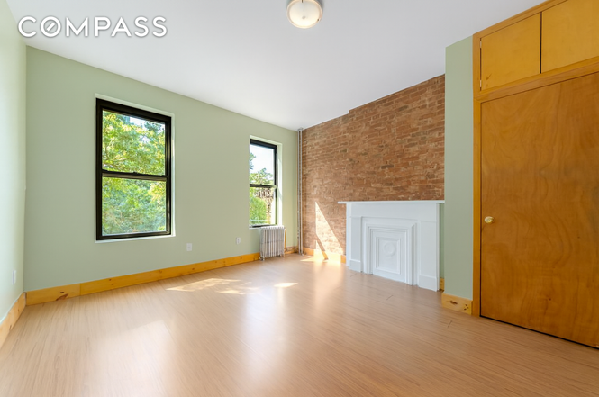433 Dekalb Ave