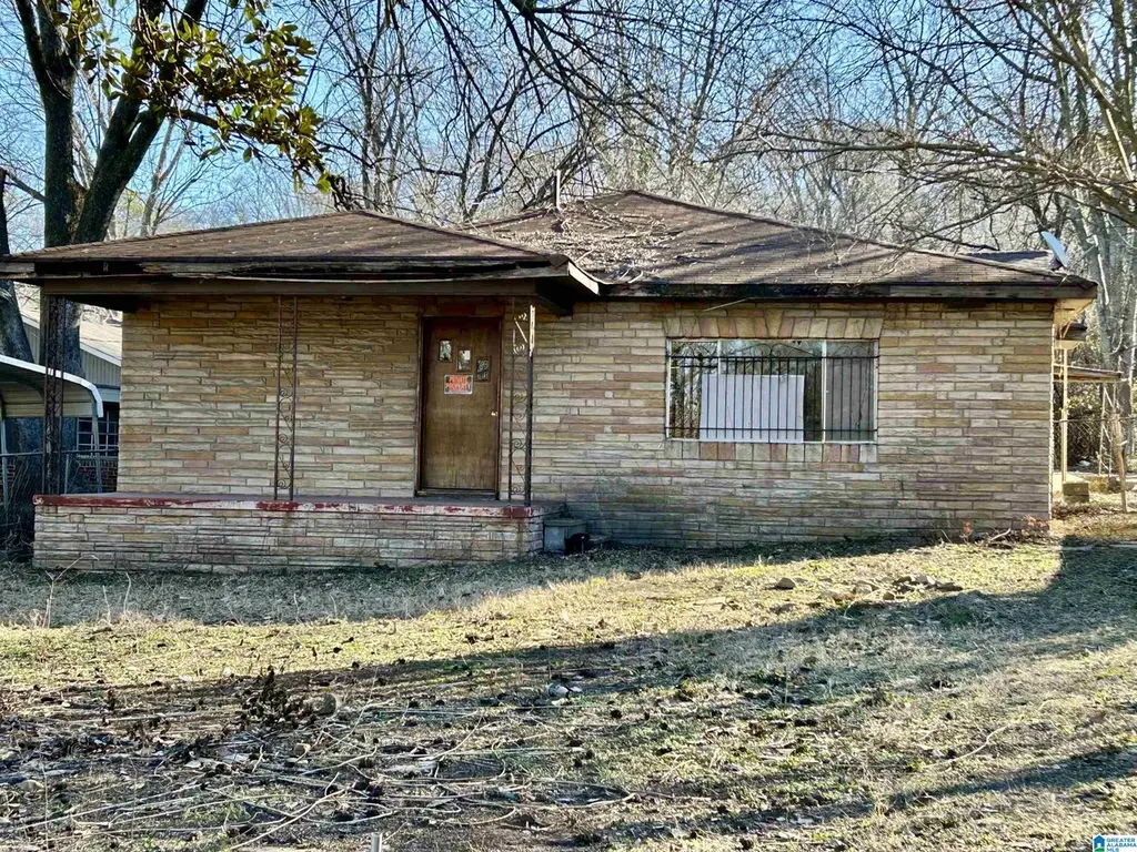 4741 40th Pl N