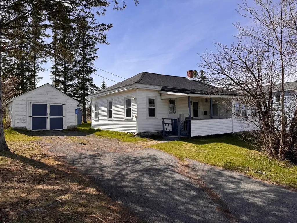 23 Pleasant St