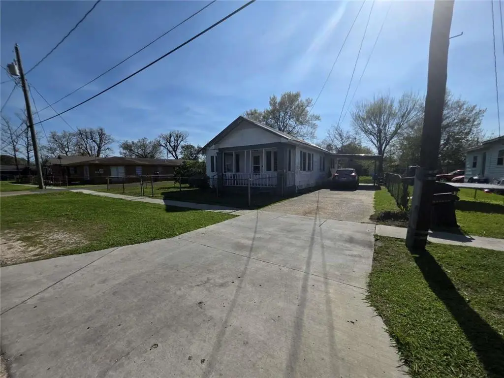 2321 N Central Ave