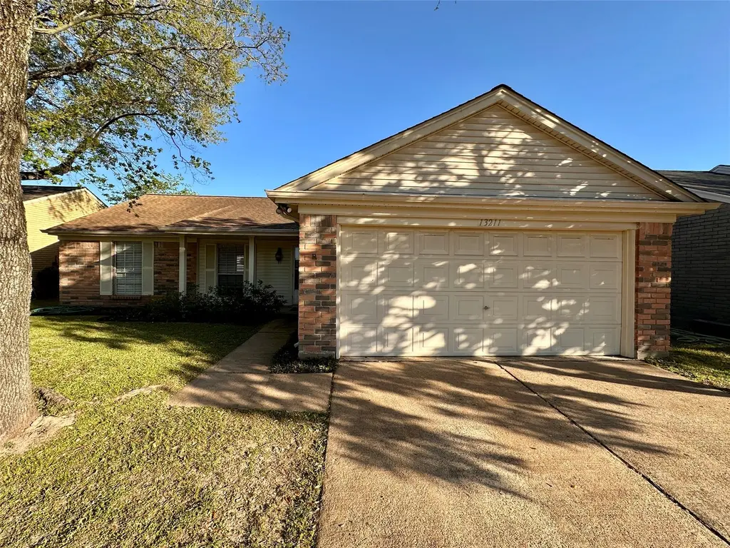 13211 Harpers Bridge Dr