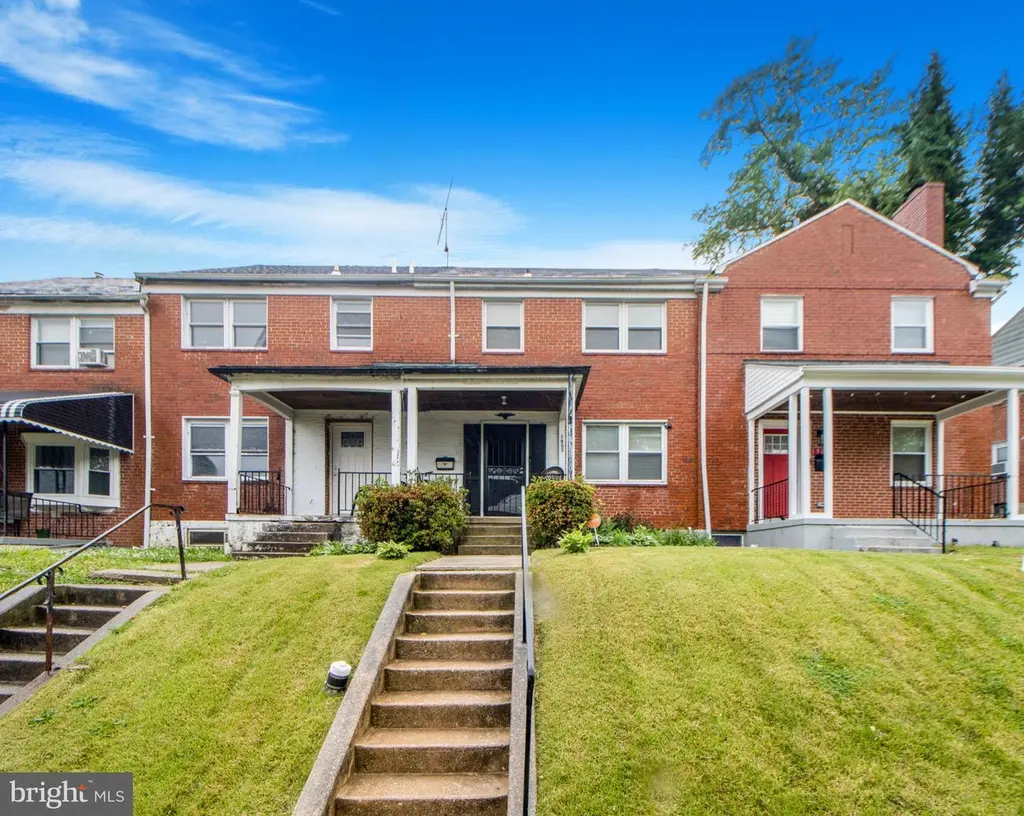 1903 Heathfield Rd