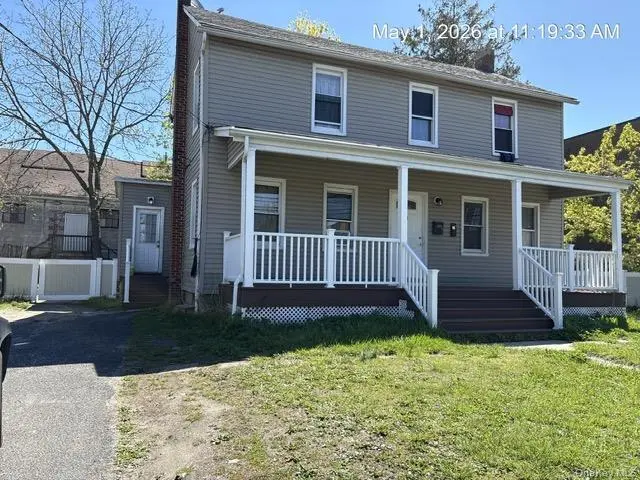 11 Bay Ave