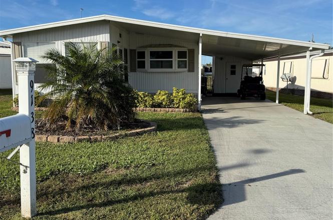9138 Lake Point Blvd