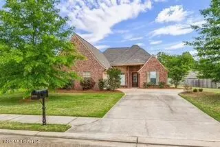 135 Eagles Nest Cir