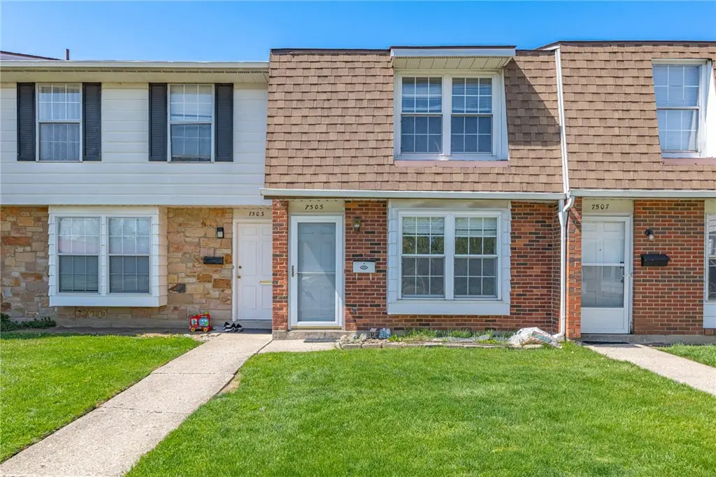 7505 Mount Ranier