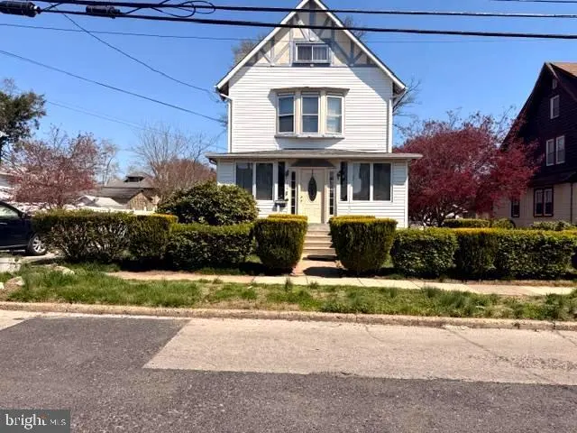 135 Hirst Ave