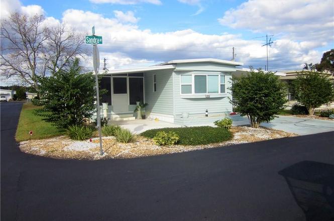 37015 Sandra Ave