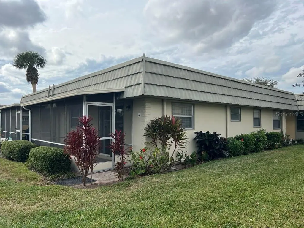 201 Kings Blvd #5