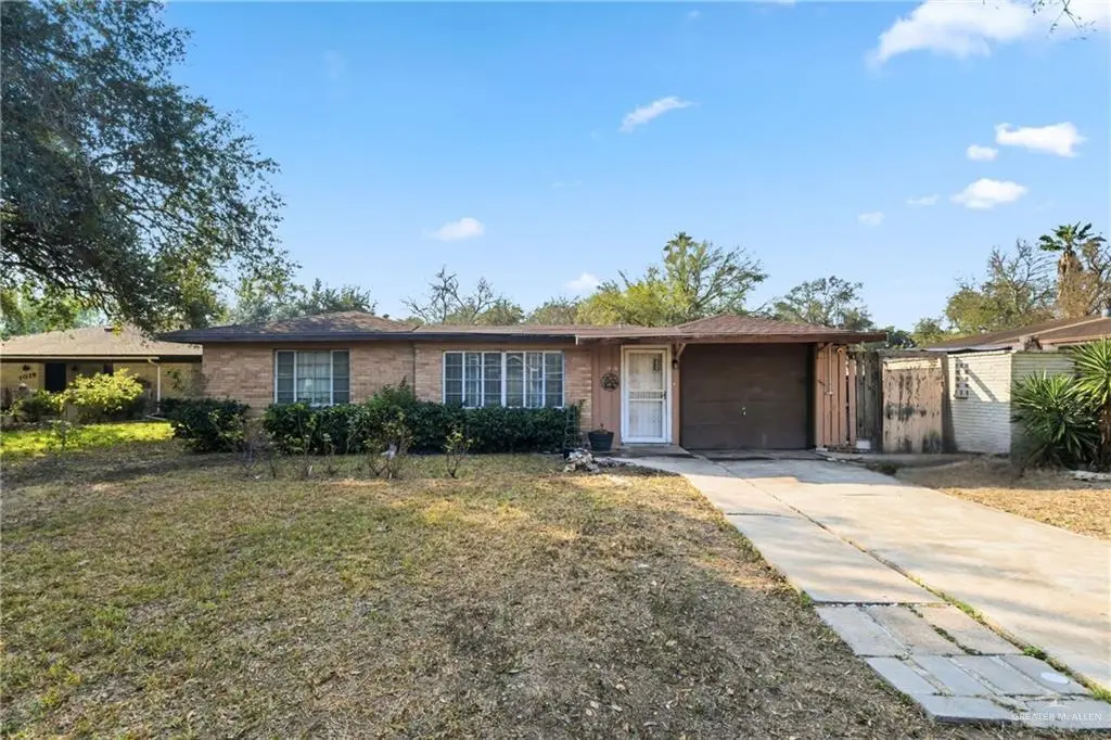 1016 Country Club Dr