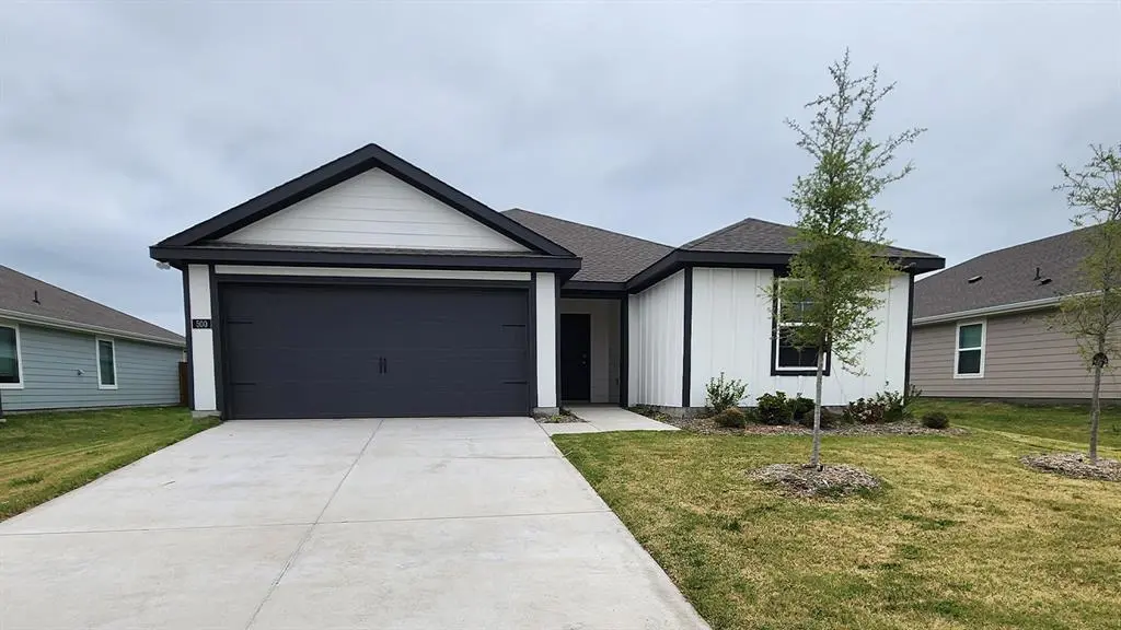 500 Silver Birch Dr